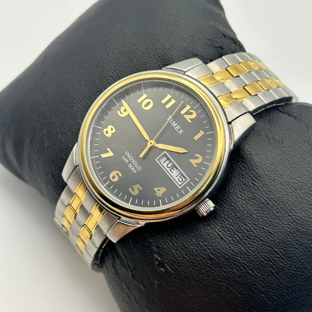 Timex Silver Gold Men’s Watch Date Display Working New Battery - Picture 2 of 8